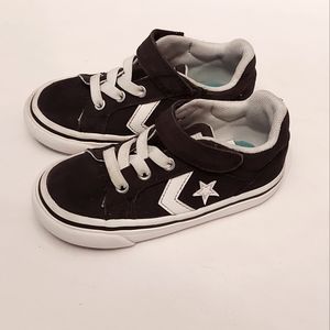 Converse Toddler Size 8 Skate Shoes